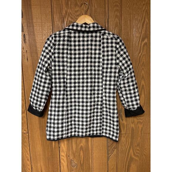 Chico’s NWT Women’s Quilted Snap Front Reversible Barn Jacket - Picture 7 of 10